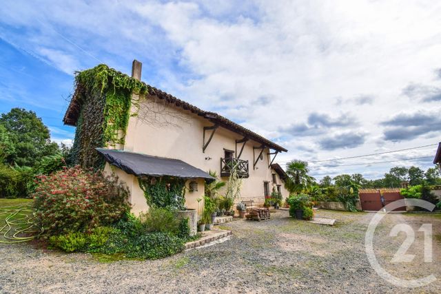 maison à vendre - 5 pièces - 162.0 m2 - ST TRIVIER SUR MOIGNANS - 01 - RHONE-ALPES - Century 21 Coquillat Immobilier