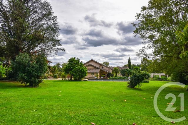 maison à vendre - 5 pièces - 162.0 m2 - ST TRIVIER SUR MOIGNANS - 01 - RHONE-ALPES - Century 21 Coquillat Immobilier