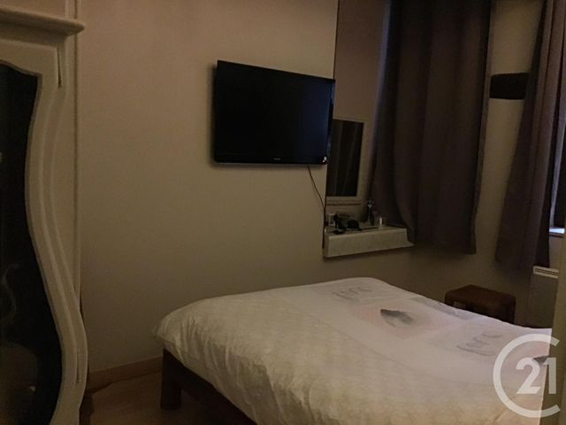 Afficher la photo en grand Appartement F3 à vendre - 4 pièces - 91.7 m2 - VILLEFRANCHE SUR SAONE - 69 - RHONE-ALPES - Century 21 Coquillat Immobilier