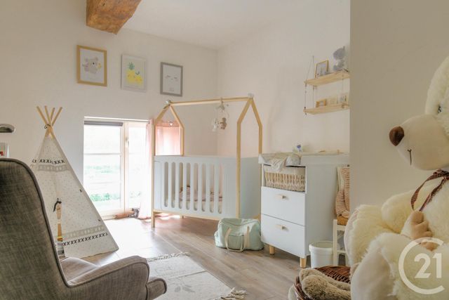 Appartement T3 à vendre - 3 pièces - 85.77 m2 - LACHASSAGNE - 69 - RHONE-ALPES - Century 21 Coquillat Immobilier Appartement T3 à vendre - 3 pièces - 85.77 m2 - LACHASSAGNE - 69 - RHONE-ALPES - Century 21 Coquillat Immobilier