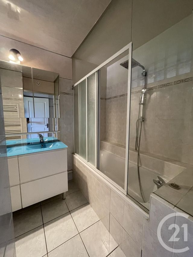 Afficher la photo en grand Appartement T3 à louer - 3 pièces - 63.22 m2 - JASSANS RIOTTIER - 01 - RHONE-ALPES - Century 21 Coquillat Immobilier