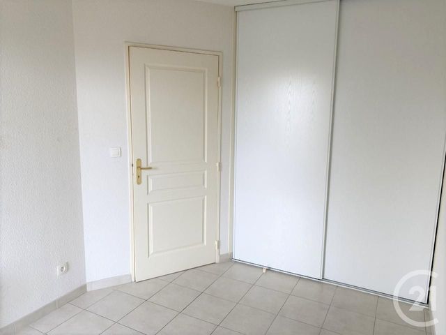 Afficher la photo en grand Appartement T4 à vendre - 4 pièces - 72.76 m2 - VILLEFRANCHE SUR SAONE - 69 - RHONE-ALPES - Century 21 Coquillat Immobilier