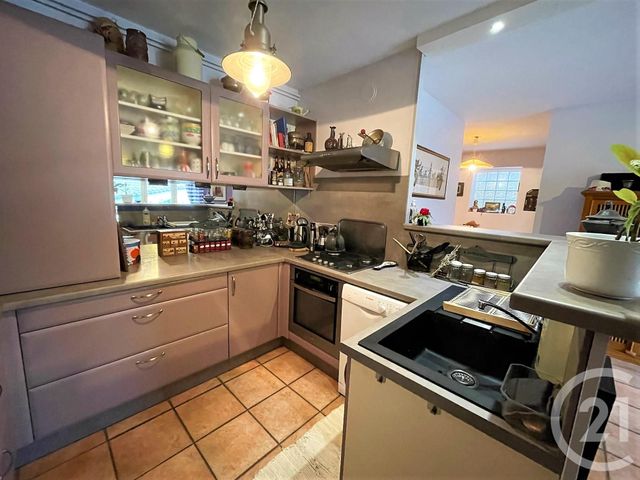 Afficher la photo en grand Appartement T3 à vendre - 3 pièces - 69.4 m2 - VILLEFRANCHE SUR SAONE - 69 - RHONE-ALPES - Century 21 Coquillat Immobilier
