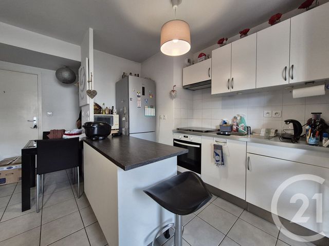 Appartement F3 à vendre - 3 pièces - 55.0 m2 - VILLEFRANCHE SUR SAONE - 69 - RHONE-ALPES - Century 21 Coquillat Immobilier