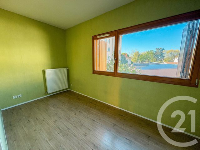 Appartement T3 à vendre - 4 pièces - 69.0 m2 - VILLEFRANCHE SUR SAONE - 69 - RHONE-ALPES - Century 21 Coquillat Immobilier