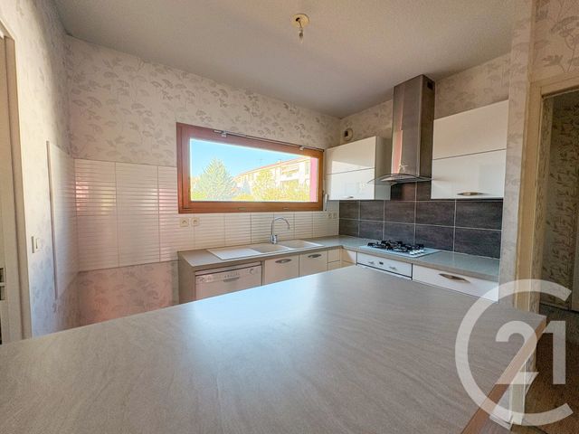 Appartement T3 à vendre - 4 pièces - 69.0 m2 - VILLEFRANCHE SUR SAONE - 69 - RHONE-ALPES - Century 21 Coquillat Immobilier