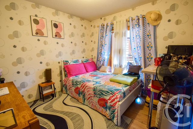 Appartement T3 à vendre - 4 pièces - 69.0 m2 - VILLEFRANCHE SUR SAONE - 69 - RHONE-ALPES - Century 21 Coquillat Immobilier