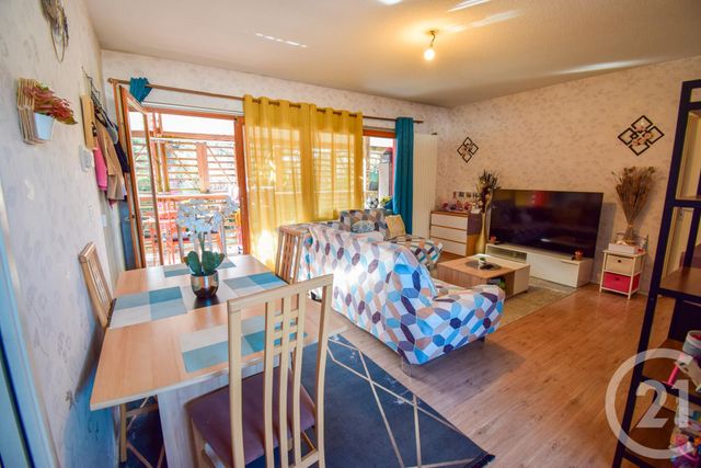 Appartement T3 à vendre - 4 pièces - 69.0 m2 - VILLEFRANCHE SUR SAONE - 69 - RHONE-ALPES - Century 21 Coquillat Immobilier