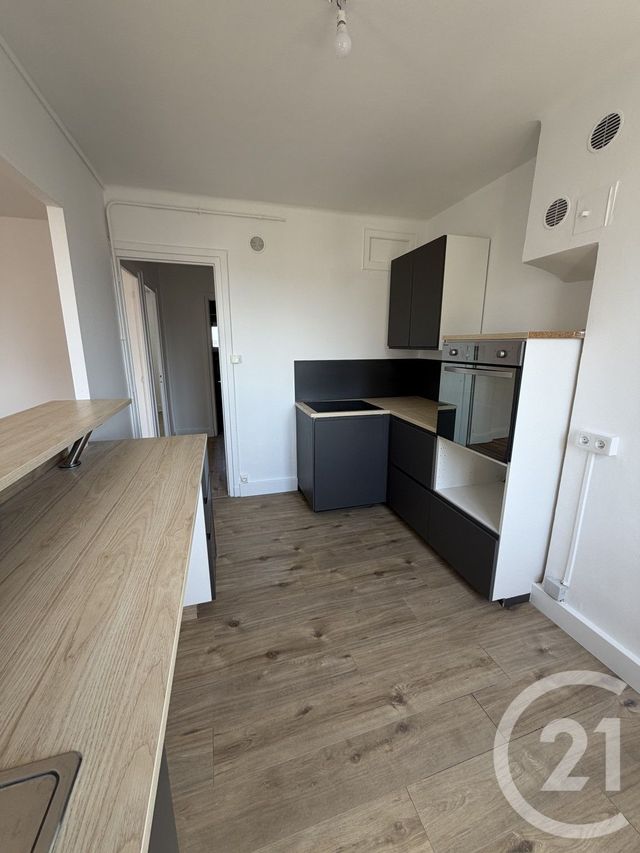 Appartement T2 à louer - 2 pièces - 44.53 m2 - VILLEFRANCHE SUR SAONE - 69 - RHONE-ALPES - Century 21 Coquillat Immobilier