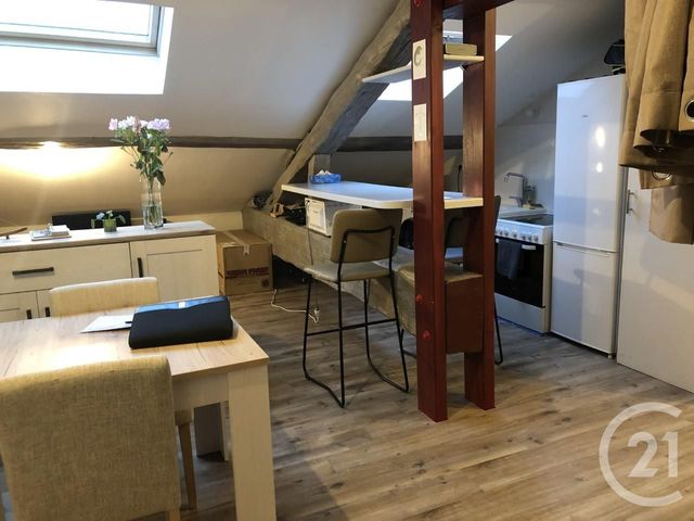 Appartement F2 à louer - 2 pièces - 37.53 m2 - MONTMERLE SUR SAONE - 01 - RHONE-ALPES - Century 21 Coquillat Immobilier