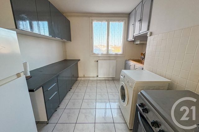 Appartement F3 à vendre - 3 pièces - 53.25 m2 - VILLEFRANCHE SUR SAONE - 69 - RHONE-ALPES - Century 21 Coquillat Immobilier