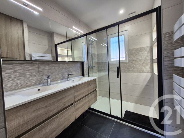 maison à vendre - 7 pièces - 176.0 m2 - ST BERNARD - 01 - RHONE-ALPES - Century 21 Coquillat Immobilier