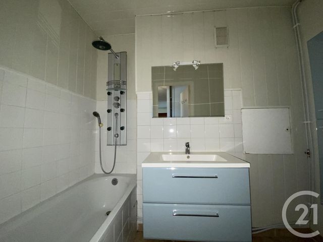 Appartement T4 à vendre - 3 pièces - 71.45 m2 - ARNAS - 69 - RHONE-ALPES - Century 21 Coquillat Immobilier