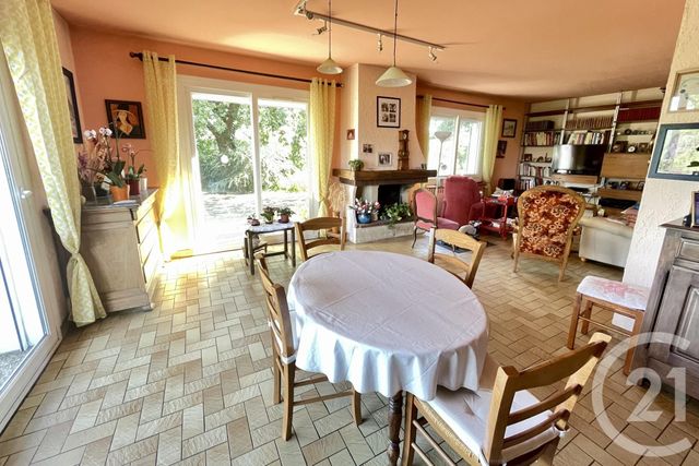 maison à vendre - 9 pièces - 290.0 m2 - ST DIDIER DE FORMANS - 01 - RHONE-ALPES - Century 21 Coquillat Immobilier