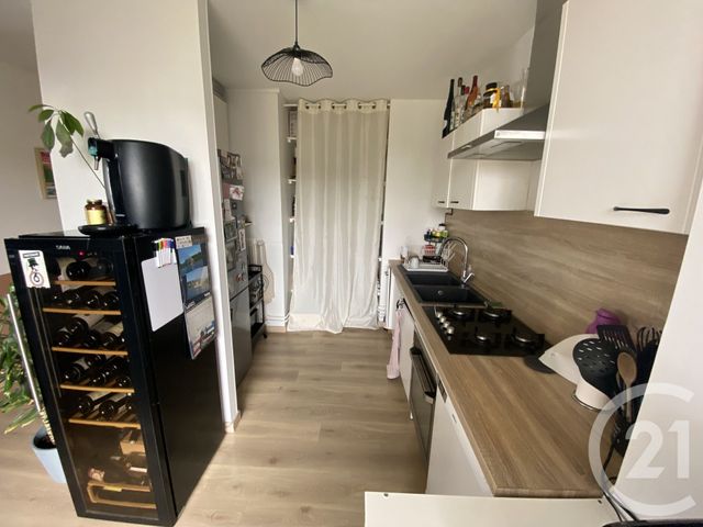 Appartement T3 à vendre - 3 pièces - 55.8 m2 - VILLEFRANCHE SUR SAONE - 69 - RHONE-ALPES - Century 21 Coquillat Immobilier