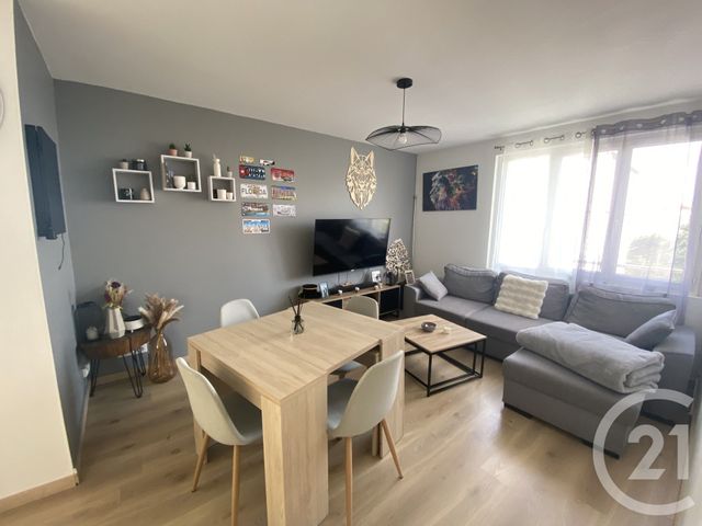 Appartement T3 à vendre - 3 pièces - 55.8 m2 - VILLEFRANCHE SUR SAONE - 69 - RHONE-ALPES - Century 21 Coquillat Immobilier