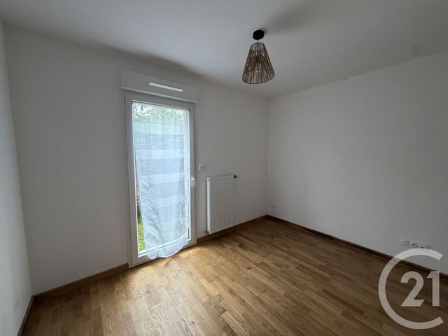 Appartement T5 à vendre - 4 pièces - 106.06 m2 - PORTE DES PIERRES DOREES - 69 - RHONE-ALPES - Century 21 Coquillat Immobilier