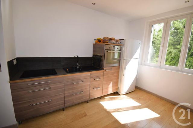 Appartement T3 à vendre - 3 pièces - 58.44 m2 - VILLEFRANCHE SUR SAONE - 69 - RHONE-ALPES - Century 21 Coquillat Immobilier