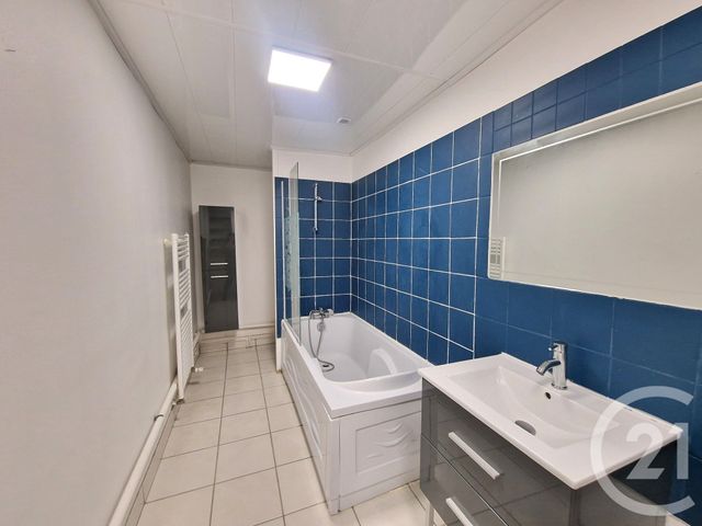 Appartement F3 à vendre - 3 pièces - 70.21 m2 - VILLEFRANCHE SUR SAONE - 69 - RHONE-ALPES - Century 21 Coquillat Immobilier