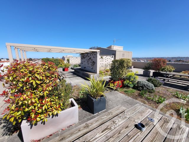 Appartement T3 à vendre - 3 pièces - 54.7 m2 - VILLEFRANCHE SUR SAONE - 69 - RHONE-ALPES - Century 21 Coquillat Immobilier