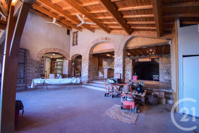 maison à vendre - 8 pièces - 240.0 m2 - SALLES ARBUISSONNAS BEAUJOLAIS - 69 - RHONE-ALPES - Century 21 Coquillat Immobilier
