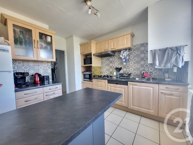 Appartement F4 à vendre - 3 pièces - 69.71 m2 - VILLEFRANCHE SUR SAONE - 69 - RHONE-ALPES - Century 21 Coquillat Immobilier