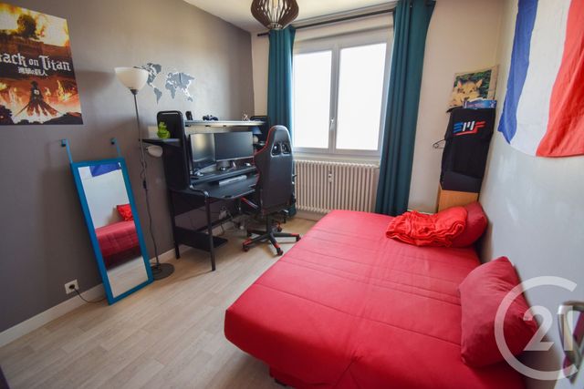 Appartement F4 à vendre - 3 pièces - 69.71 m2 - VILLEFRANCHE SUR SAONE - 69 - RHONE-ALPES - Century 21 Coquillat Immobilier