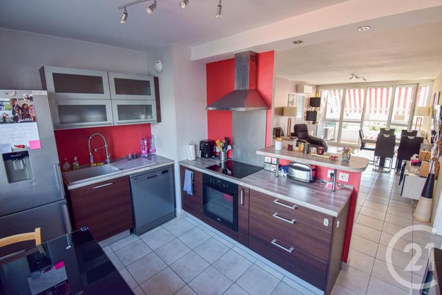 Appartement F5 à vendre - 4 pièces - 79.0 m2 - VILLEFRANCHE SUR SAONE - 69 - RHONE-ALPES - Century 21 Coquillat Immobilier