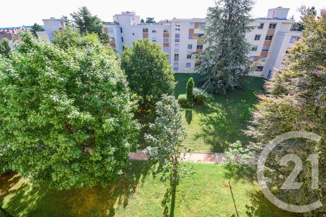 Appartement F5 à vendre - 4 pièces - 79.0 m2 - VILLEFRANCHE SUR SAONE - 69 - RHONE-ALPES - Century 21 Coquillat Immobilier