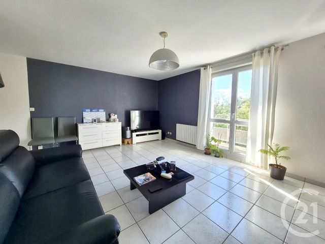 Appartement T2 à vendre - 2 pièces - 49.14 m2 - VILLEFRANCHE SUR SAONE - 69 - RHONE-ALPES - Century 21 Coquillat Immobilier