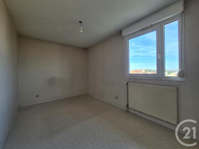 Appartement T4 à vendre - 4 pièces - 83.0 m2 - VILLEFRANCHE SUR SAONE - 69 - RHONE-ALPES - Century 21 Coquillat Immobilier