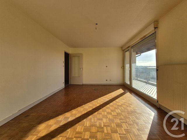Appartement T4 à vendre - 4 pièces - 83.0 m2 - VILLEFRANCHE SUR SAONE - 69 - RHONE-ALPES - Century 21 Coquillat Immobilier