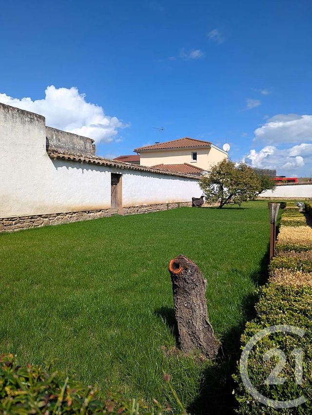 Afficher la photo en grand maison à vendre - 1 pièce - 79.0 m2 - BELLEVILLE - 69 - RHONE-ALPES - Century 21 Coquillat Immobilier