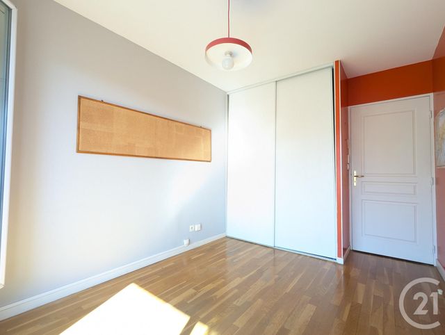 Appartement T5 à vendre - 5 pièces - 100.64 m2 - VILLEFRANCHE SUR SAONE - 69 - RHONE-ALPES - Century 21 Coquillat Immobilier