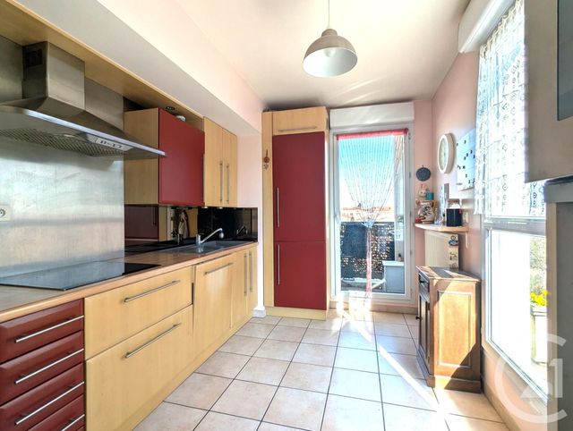 Appartement T5 à vendre - 5 pièces - 100.64 m2 - VILLEFRANCHE SUR SAONE - 69 - RHONE-ALPES - Century 21 Coquillat Immobilier