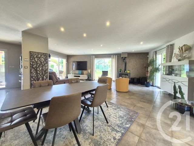 maison à vendre - 5 pièces - 197.02 m2 - ST GEORGES DE RENEINS - 69 - RHONE-ALPES - Century 21 Coquillat Immobilier