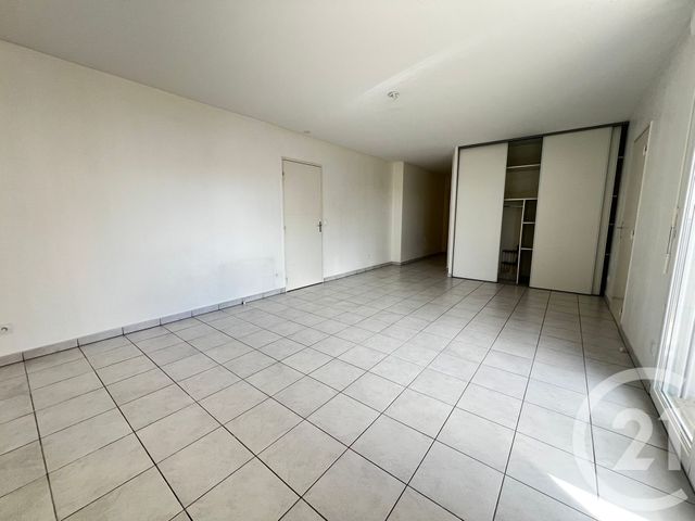 Appartement T3 à vendre - 3 pièces - 69.16 m2 - VILLEFRANCHE SUR SAONE - 69 - RHONE-ALPES - Century 21 Coquillat Immobilier