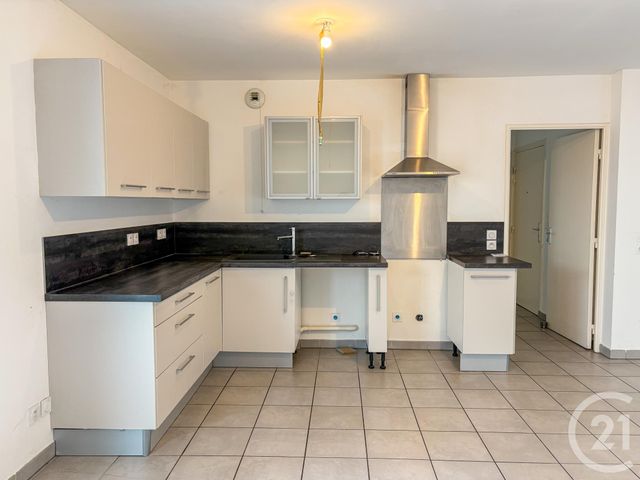 Appartement F3 à vendre - 3 pièces - 66.97 m2 - JASSANS RIOTTIER - 01 - RHONE-ALPES - Century 21 Coquillat Immobilier