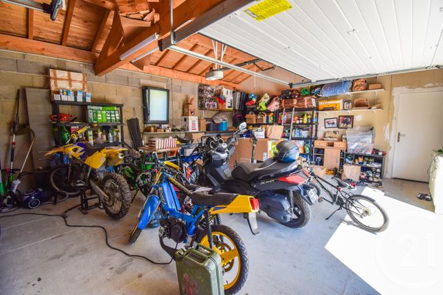 maison à louer - 6 pièces - 220.0 m2 - MORANCE - 69 - RHONE-ALPES - Century 21 Coquillat Immobilier