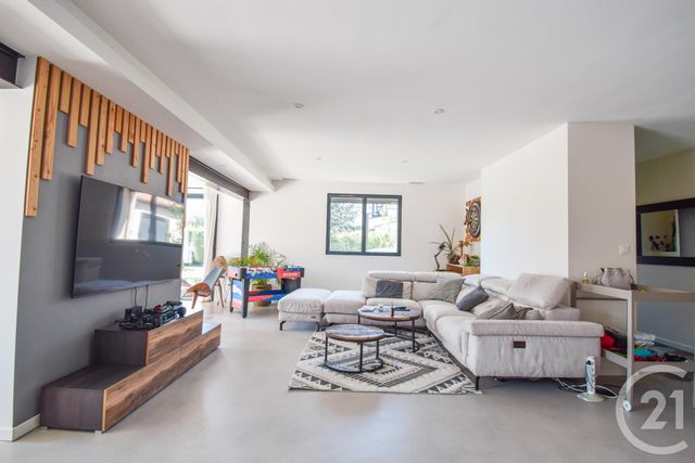 maison à louer - 6 pièces - 220.0 m2 - MORANCE - 69 - RHONE-ALPES - Century 21 Coquillat Immobilier