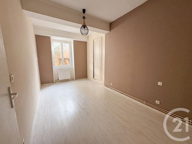 Appartement T4 à vendre - 4 pièces - 103.5 m2 - VILLEFRANCHE SUR SAONE - 69 - RHONE-ALPES - Century 21 Coquillat Immobilier
