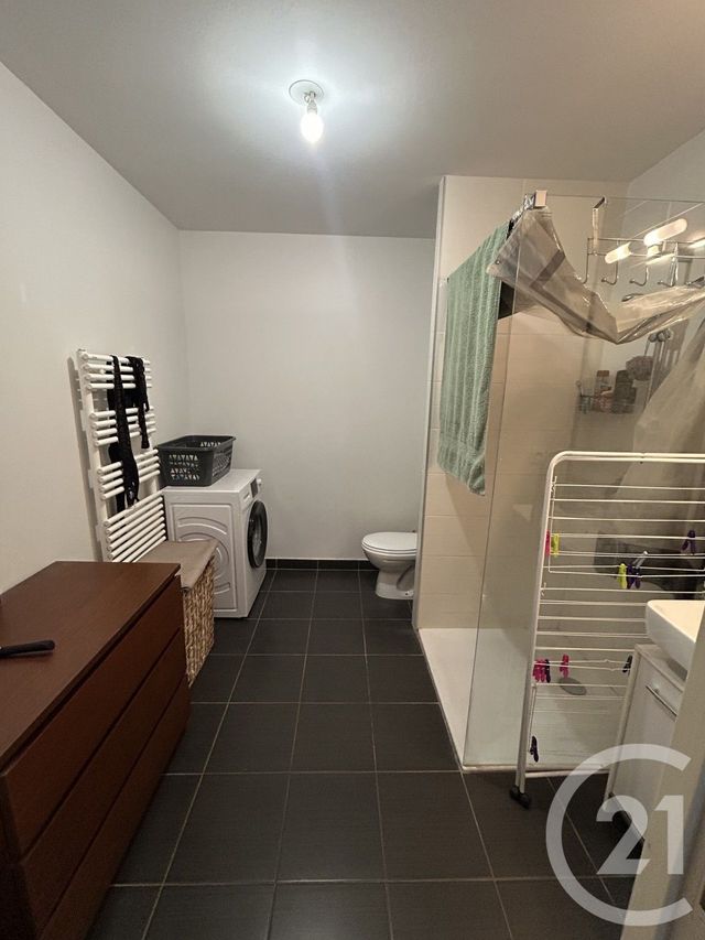 Appartement à louer - 2 pièces - 44.7 m2 - VILLEFRANCHE SUR SAONE - 69 - RHONE-ALPES - Century 21 Coquillat Immobilier