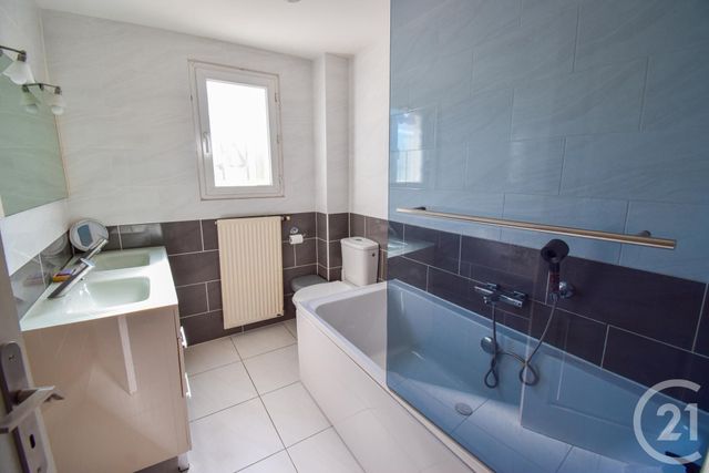 maison à vendre - 5 pièces - 100.65 m2 - VILLEFRANCHE SUR SAONE - 69 - RHONE-ALPES - Century 21 Coquillat Immobilier