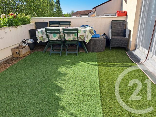 Appartement T3 à vendre - 3 pièces - 66.95 m2 - ST GEORGES DE RENEINS - 69 - RHONE-ALPES - Century 21 Coquillat Immobilier