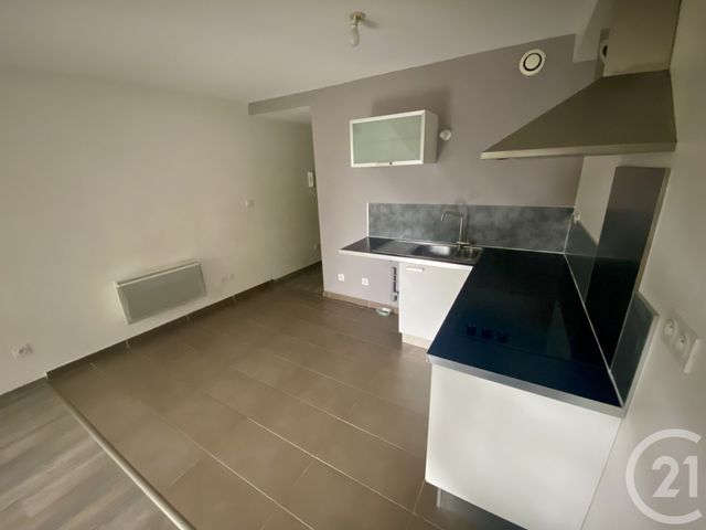 Appartement T2 à vendre - 2 pièces - 43.88 m2 - VILLEFRANCHE SUR SAONE - 69 - RHONE-ALPES - Century 21 Coquillat Immobilier