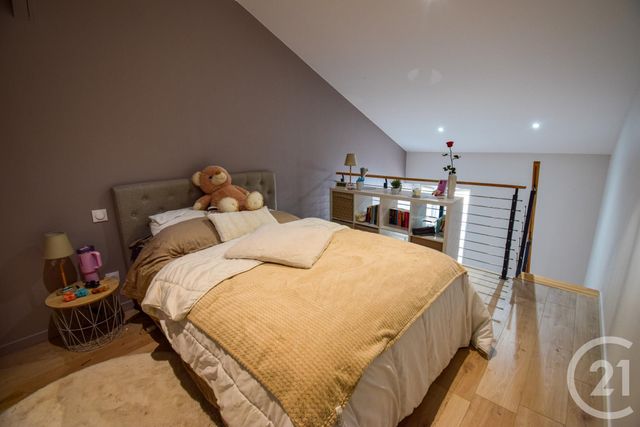 Appartement F4 à vendre - 4 pièces - 131.0 m2 - BELLEVILLE - 69 - RHONE-ALPES - Century 21 Coquillat Immobilier