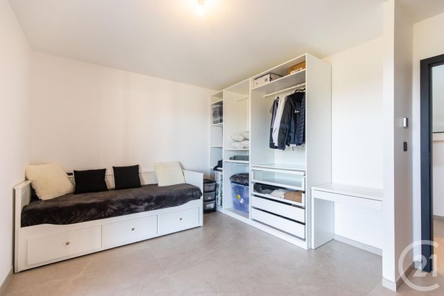 Afficher la photo en grand maison à vendre - 5 pièces - 254.07 m2 - LIMAS - 69 - RHONE-ALPES - Century 21 Coquillat Immobilier