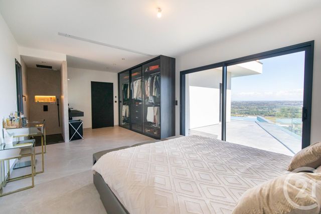 Afficher la photo en grand maison à vendre - 5 pièces - 254.07 m2 - LIMAS - 69 - RHONE-ALPES - Century 21 Coquillat Immobilier