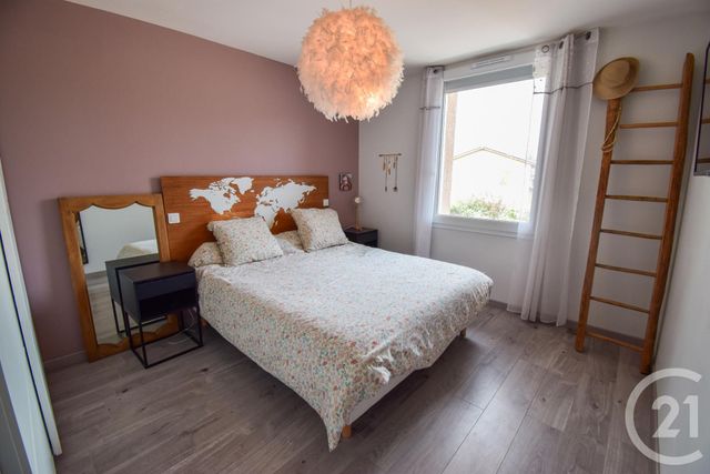 Appartement T4 à vendre - 4 pièces - 95.25 m2 - JASSANS RIOTTIER - 01 - RHONE-ALPES - Century 21 Coquillat Immobilier