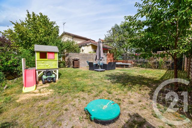 Appartement T4 à vendre - 4 pièces - 95.25 m2 - JASSANS RIOTTIER - 01 - RHONE-ALPES - Century 21 Coquillat Immobilier